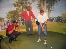 Golfen mit Tiger Woods